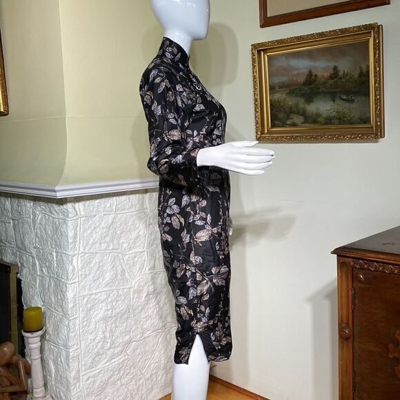 Chinese Silk Handmade Qipao Dress - Picture 4 of 16